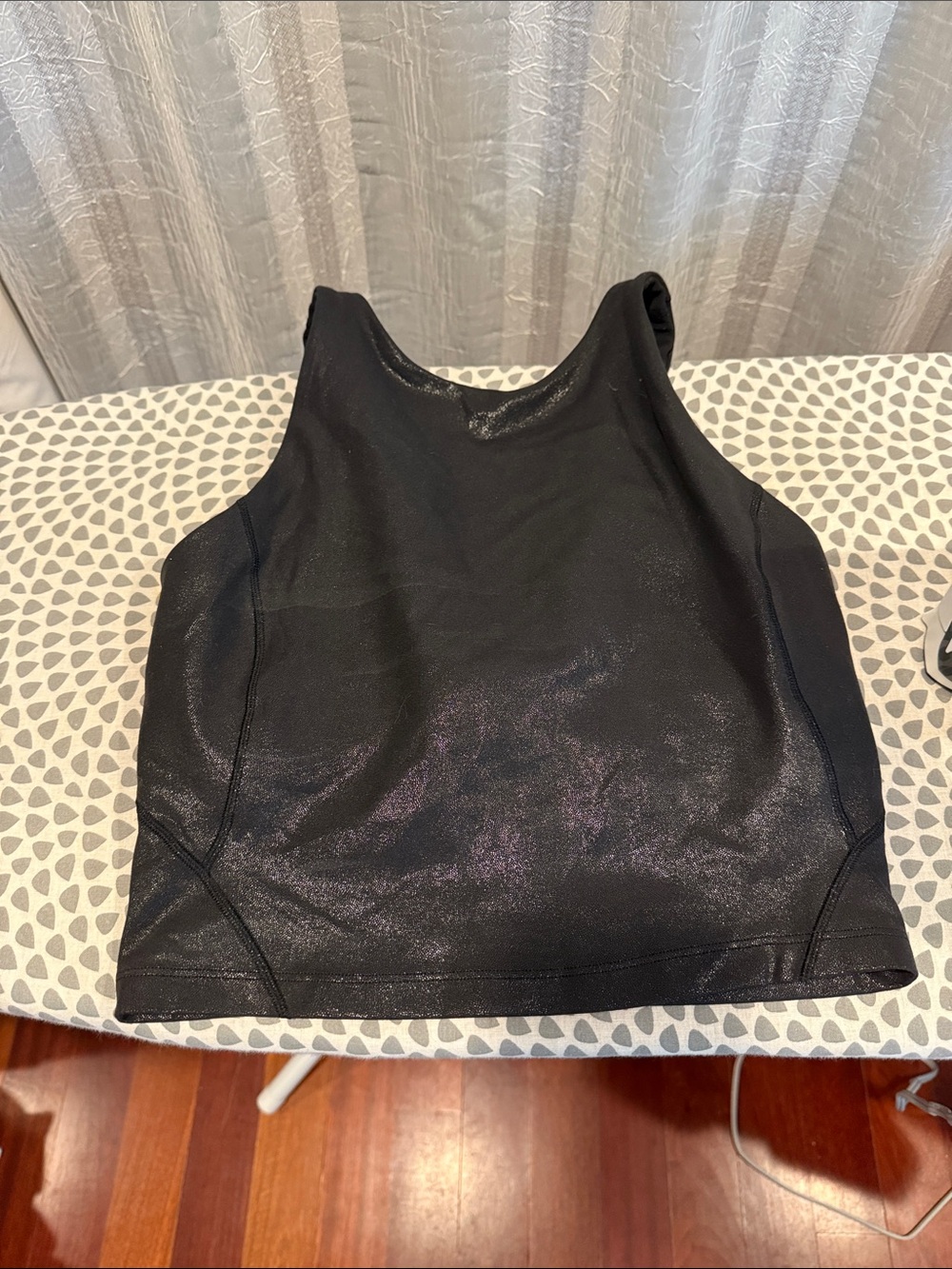 Lululemon Align high neck shiny metalic foil finish size 4